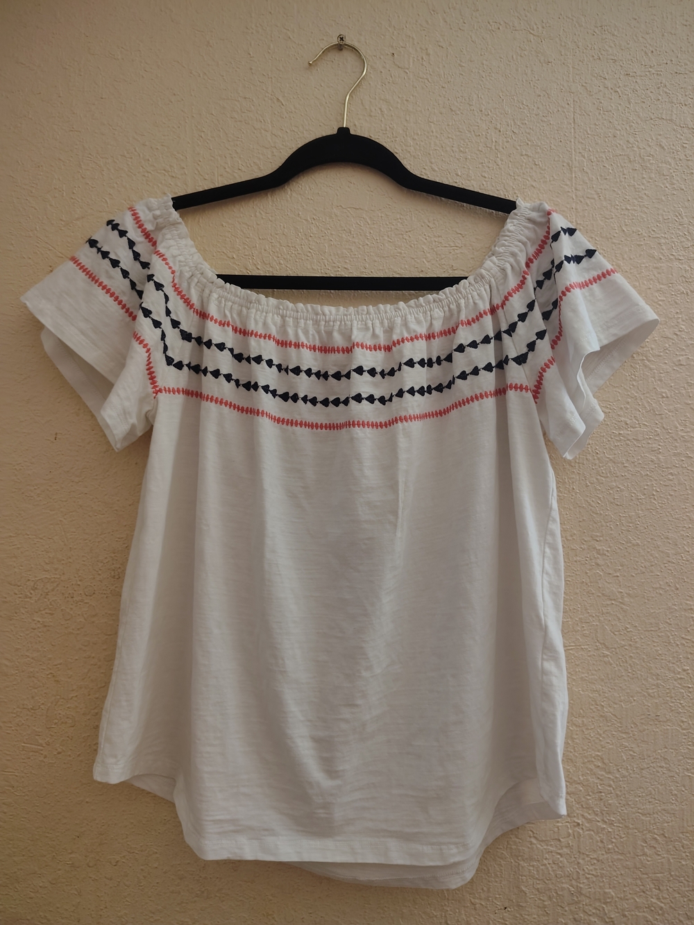 THML Boho Embroidered Off-The-Shoulder Peasant Top White Red Navy Size L